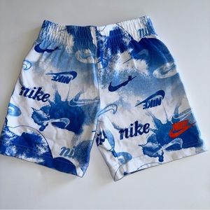 NIKE SHORTS. BRAND NEW WORN ONCE! Toddler size 4/xs. 3-4 year olds